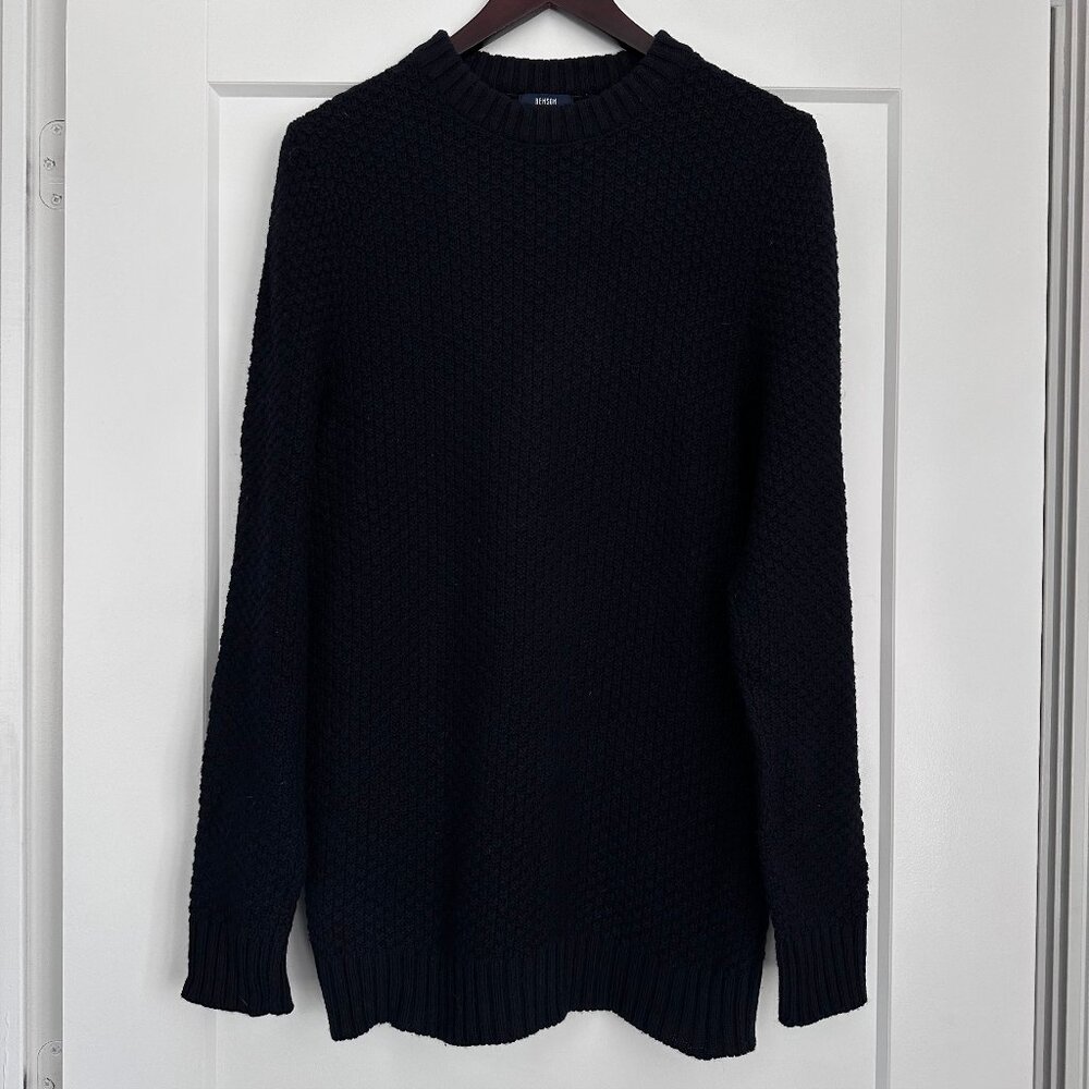 BENSON CREWNECK KNIT SWEATER IN NAVY BLUE